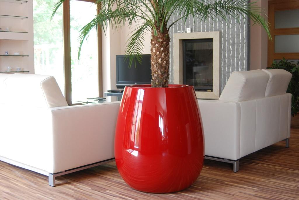 Nowoczesne donice z włókna szklanego i poliestru – trwałe i stylowe rozwiązanie do ogrodu lub wnętrza